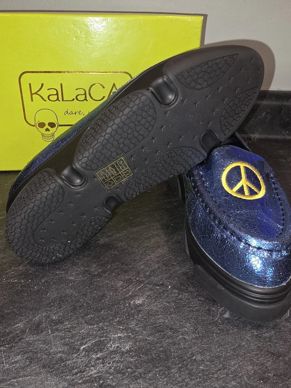 KaLaCA Blue Peace Symbol Platform Loafers Size 7